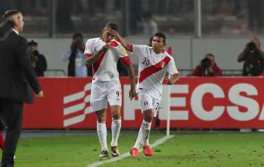 España y Perú entran en el Top 10 del ranking FIFA