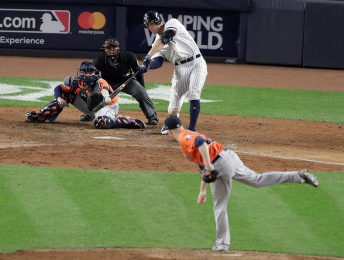 Judge impulsa a los Yankees que empatan serie ante los Astros