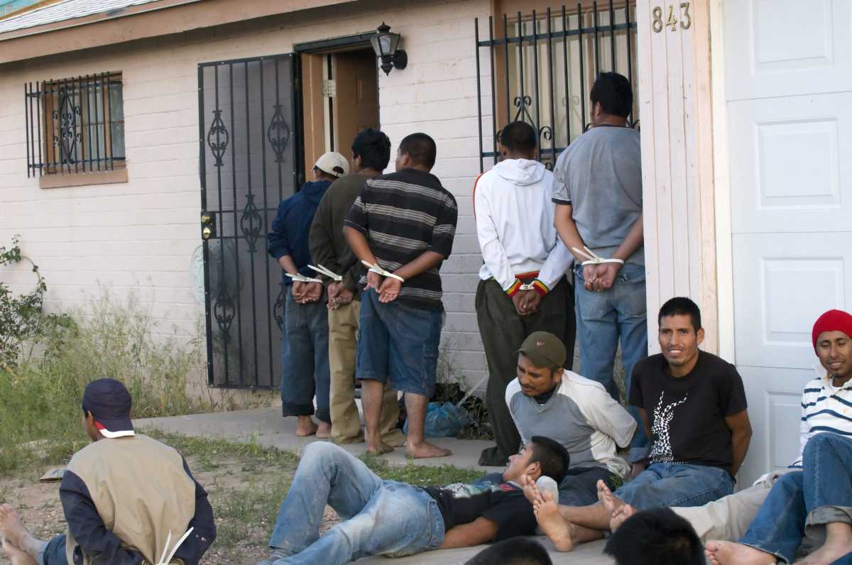 Coyotes amplían «casas de seguridad» a zonas consideradas de tránsito