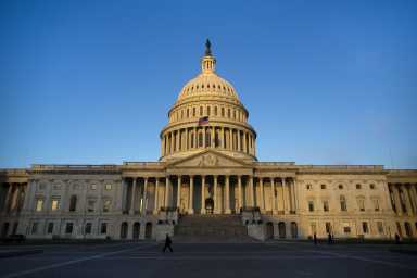 TERCERA SEMANA DEL CIERRE PARCIAL DE LA ADMINISTRACIÓN PÚBLICA EN EEUU