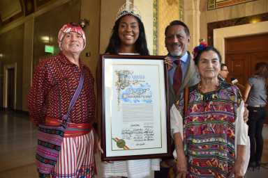 Los Ángeles declara el Día del Centroamericano