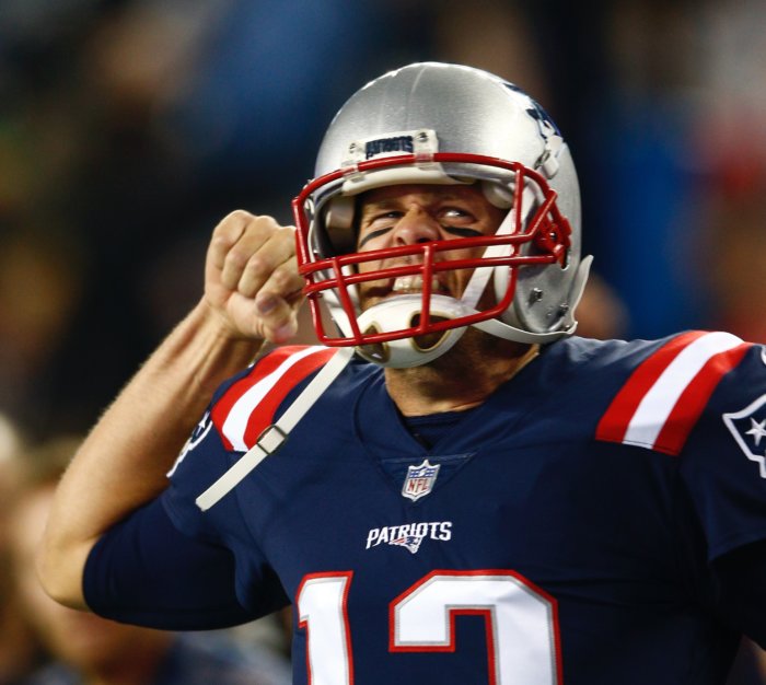Brady y los Patriots imponen marcas en la Semana 10