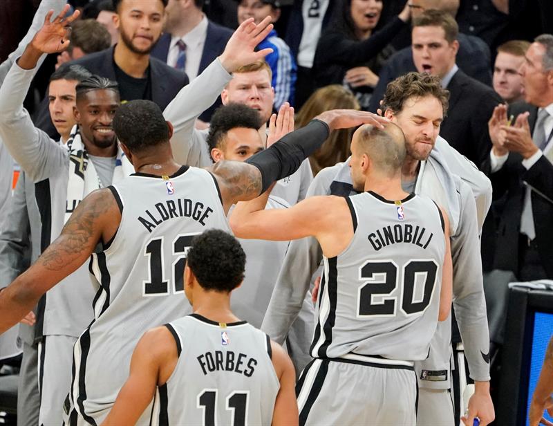 Ginóbili sella triunfazo de Spurs sobre Celtics