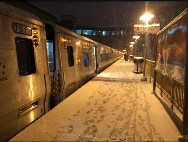 Estación de Huntington durante la primera tormenta de invierno el 9 de diciembre de 2017.