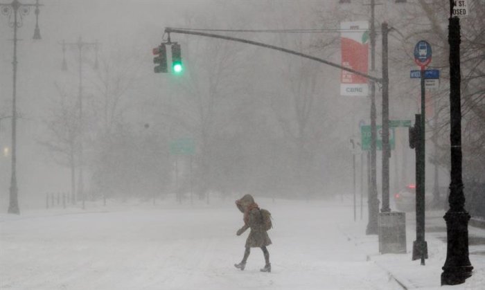 Ciclón "Bomba" pone en estado de emergencia a Nueva York