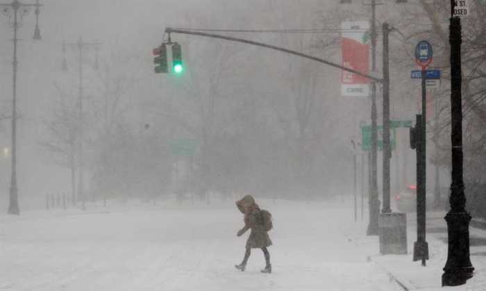 Ciclón "Bomba" pone en estado de emergencia a Nueva York