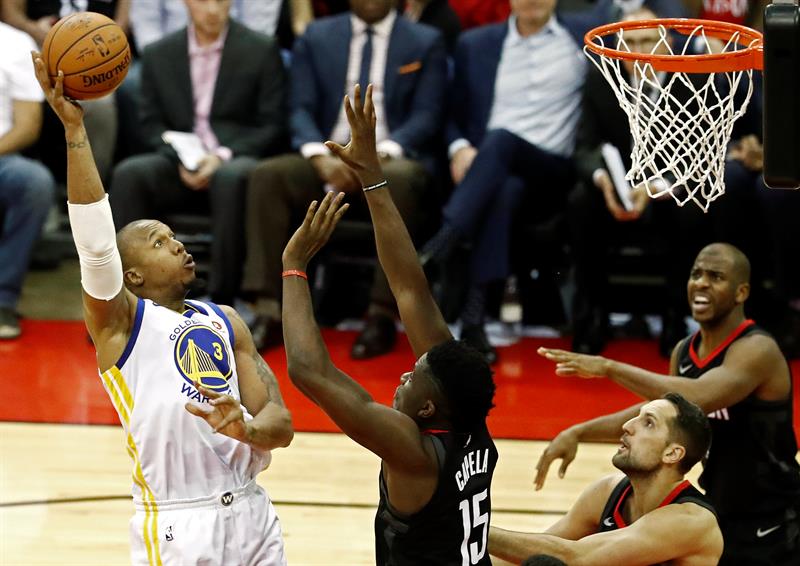 Warriors tumban a Rockets y reivindican condición de campeones