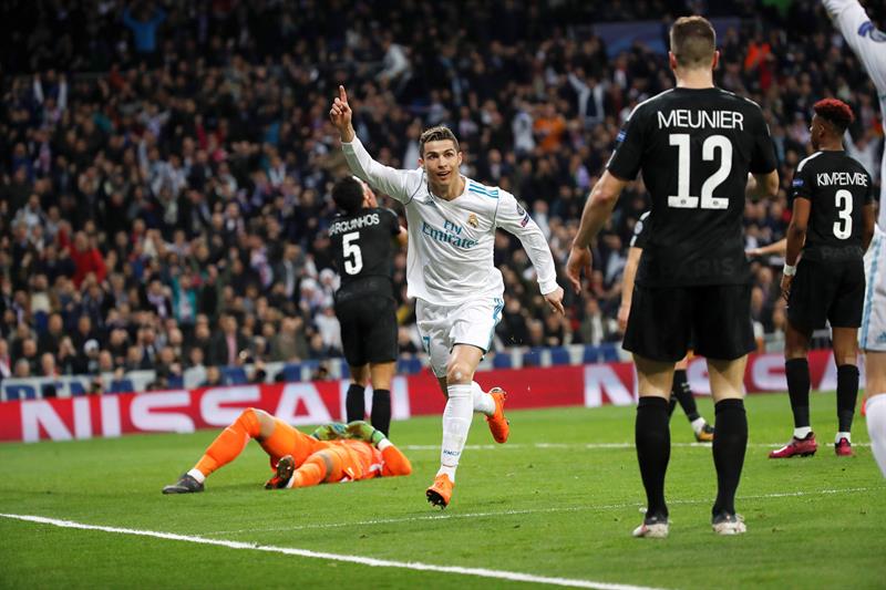 Neymar se exhibe pero Cristiano pone los goles y firma historia