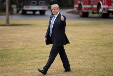 Trump: Demócratas no quisieron aumentar el control de armas bajo el mandato de Obama