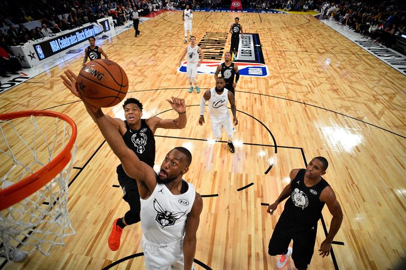 LeBron se corona en un Juego de las Estrellas de mayor intensidad