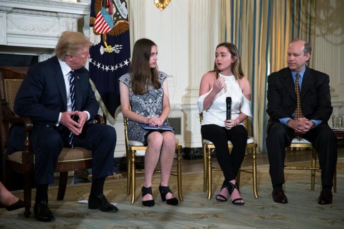 Trump sugiere armar a los profesores para evitar los tiroteos en las escuelas