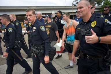 Aumenta un 22 % el número de grupos neonazis en la era Trump