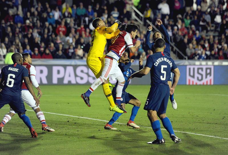 EEUU renovado supera a Paraguay con gol de Bobby Wood