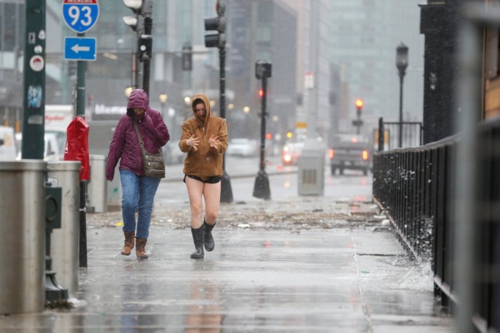 Long Island, Nueva York y el noreste de EEUU preparados para una nueva tormenta