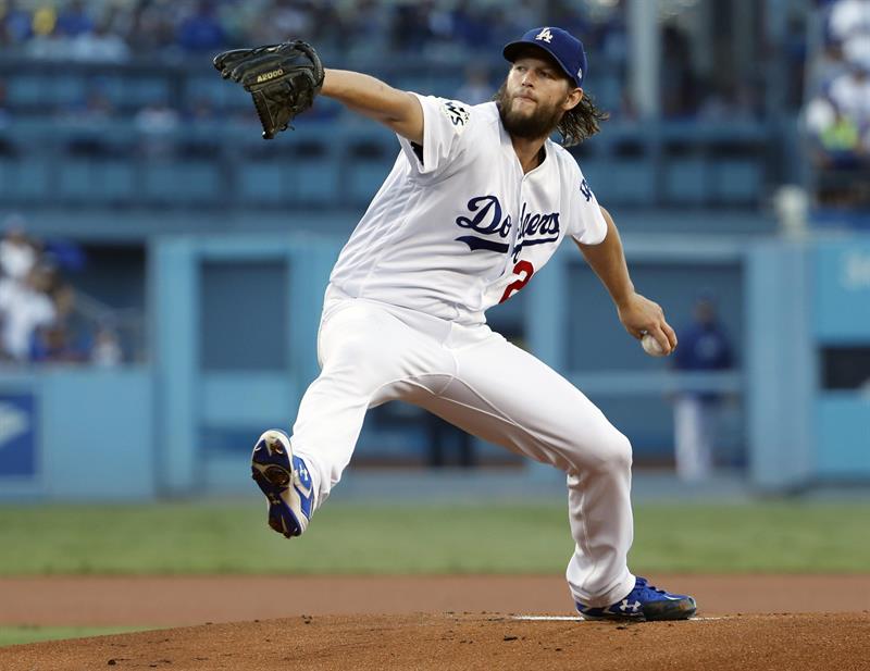 Kershaw lanza sólido contra los Diamondbacks