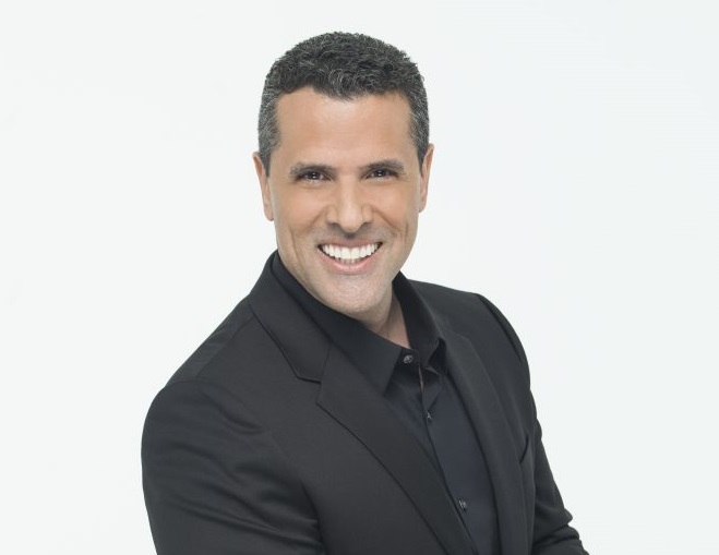 Marco Antonio Regil se une como presentador de “Un Nuevo Día” de Telemundo