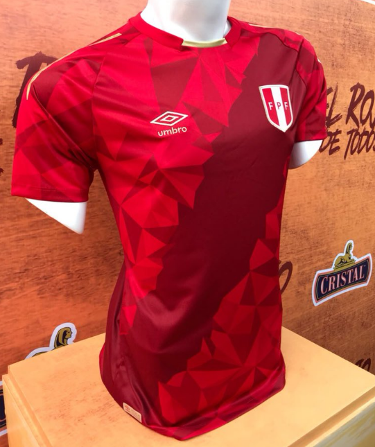 El Rojo De Todos la tercera camiseta de Perú para el Mundial