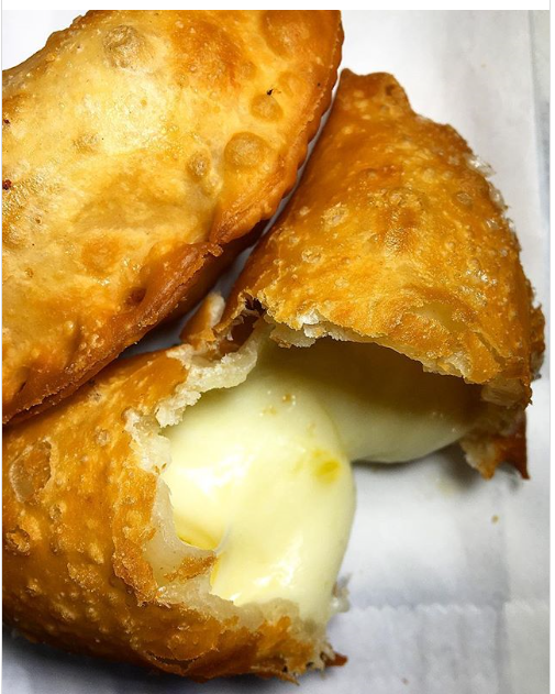 Empanada Spot abre nuevo restaurante en Queens