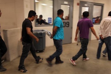 Mexicanos, dominicanos y salvadoreños entre 91 detenidos por ICE en Nueva Jersey