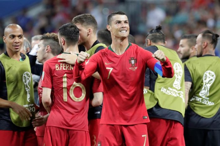Cristiano Ronaldo clava un 'hat trick' y frustra a España (Fotos y Video)