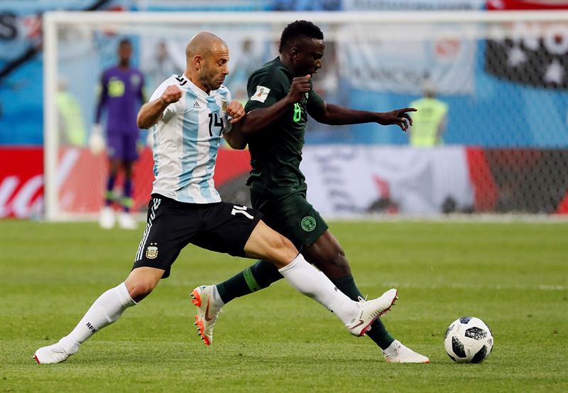 Messi, Rojo y el sufrimiento clasifican a Argentina a los 8vos de Final