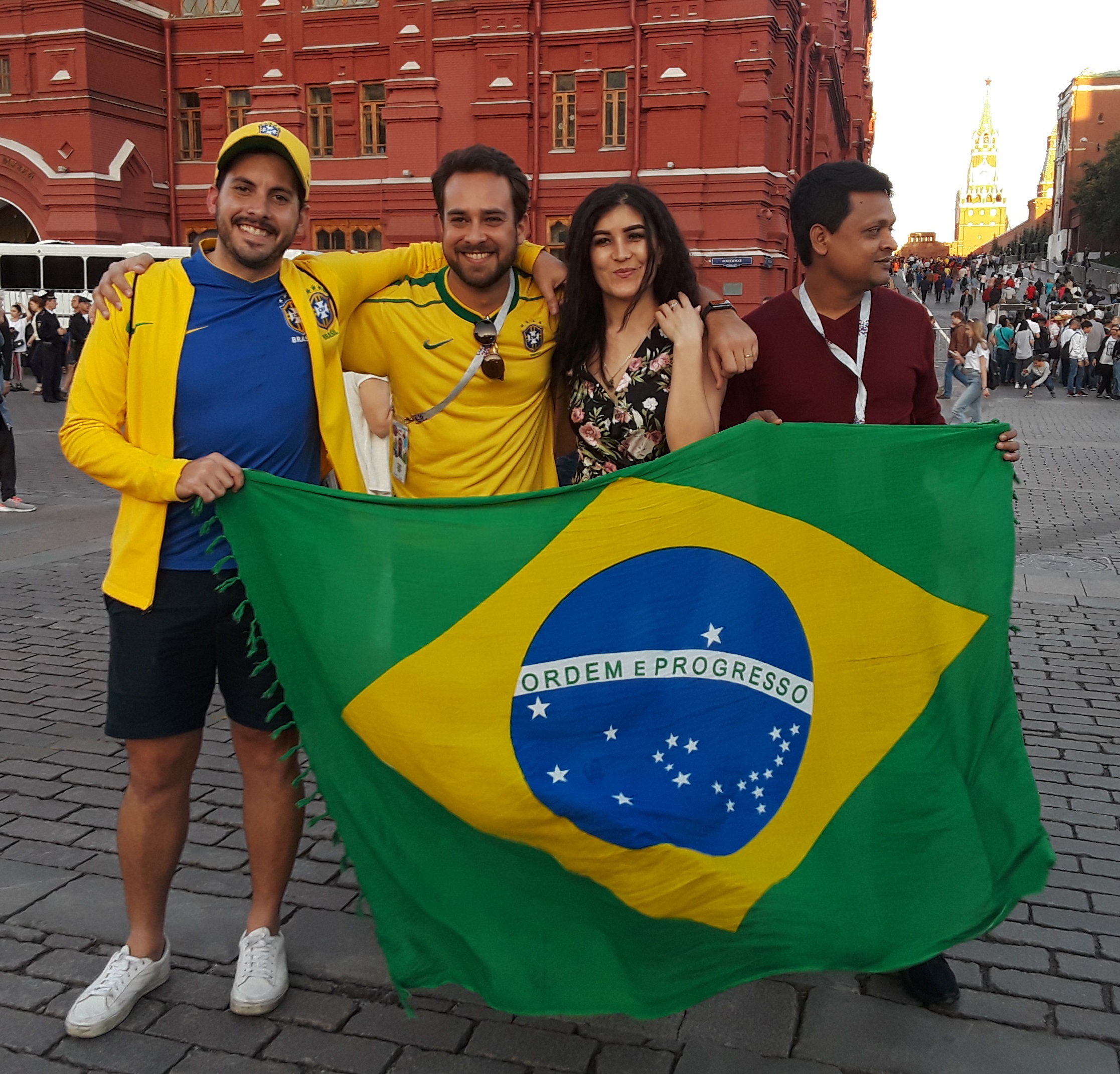 Desde Rusia con amor ... al fútbol Mundial (Fotos y Videos)
