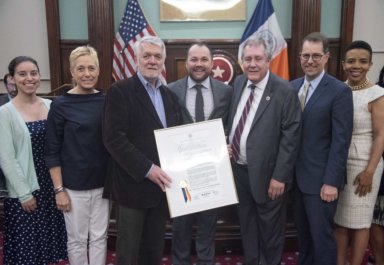 Dromm y el Concejo de NYC honran al Centro de Enfermedades Celíacas