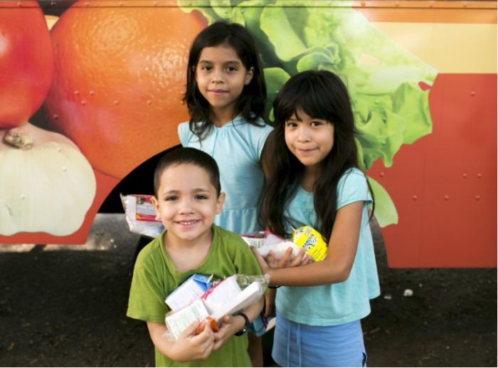 Inicia programa anual “Comidas de Verano” para todos los menores de 18 años