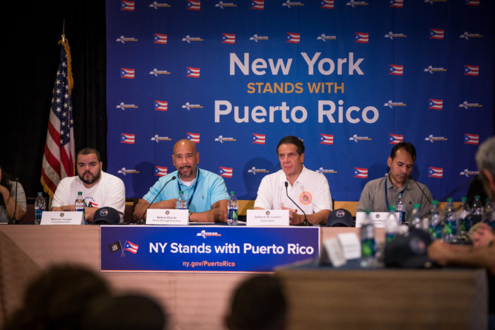 Cuomo le exige a Trump a que regrese y pida perdón a Puerto Rico