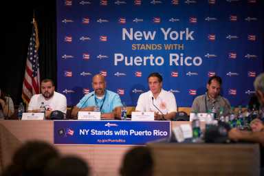 Cuomo le exige a Trump a que regrese y pida perdón a Puerto Rico