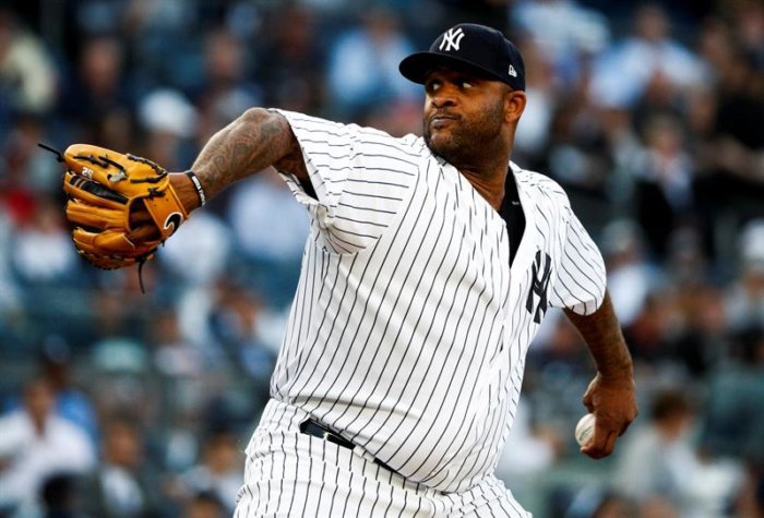 Los Yankees vencen a Rangers y los Mets apalean a Marlins