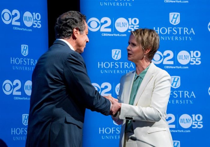 Cuomo y Nixon protagonizan un tenso debate de cara a primarias de Nueva York