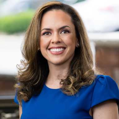 Abogada colombiana Isabel Mira se une a la firma Pegalis & Erickson