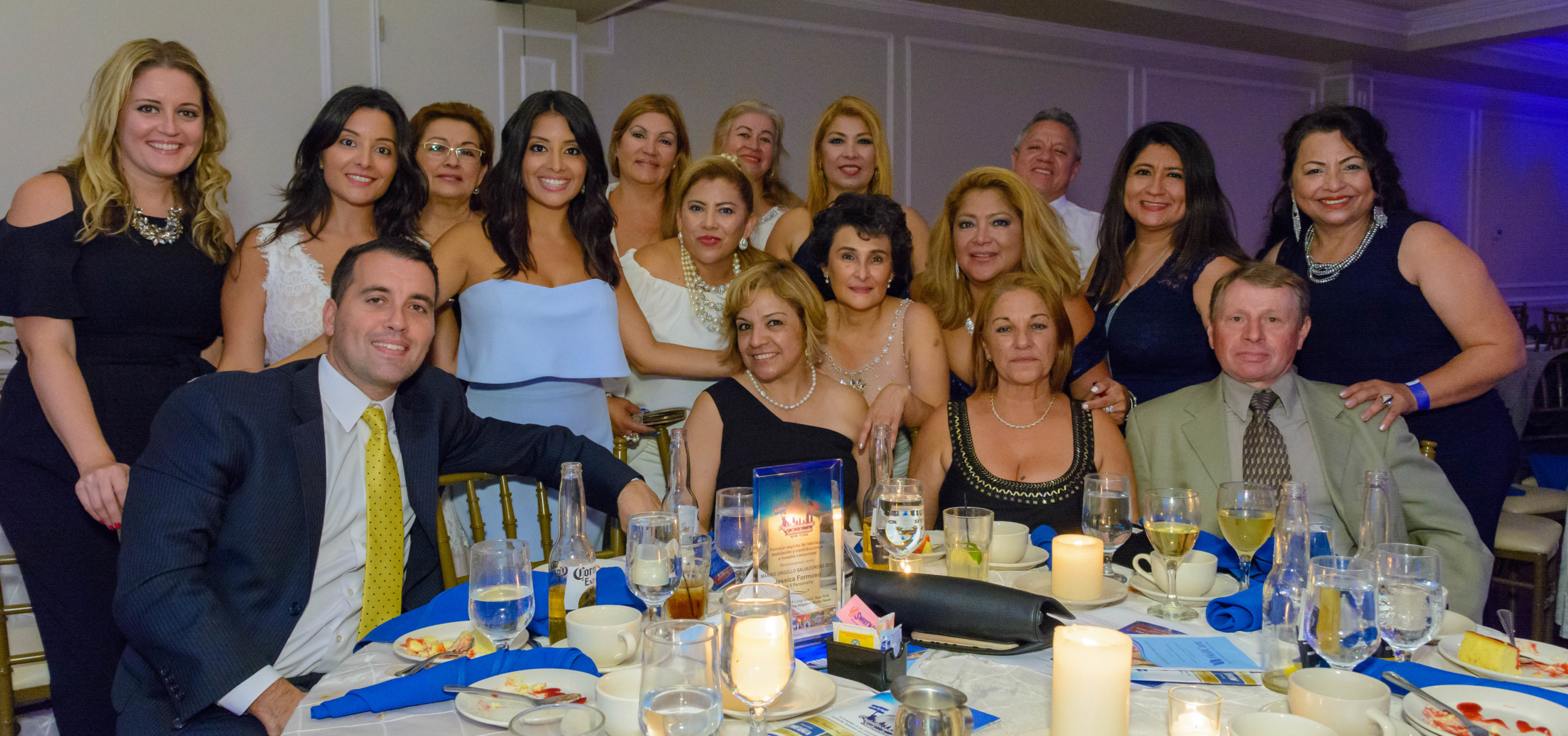Gala 'Orgullosamente Salvadoreño 2018' rinde homenaje a inmigrantes destacados
