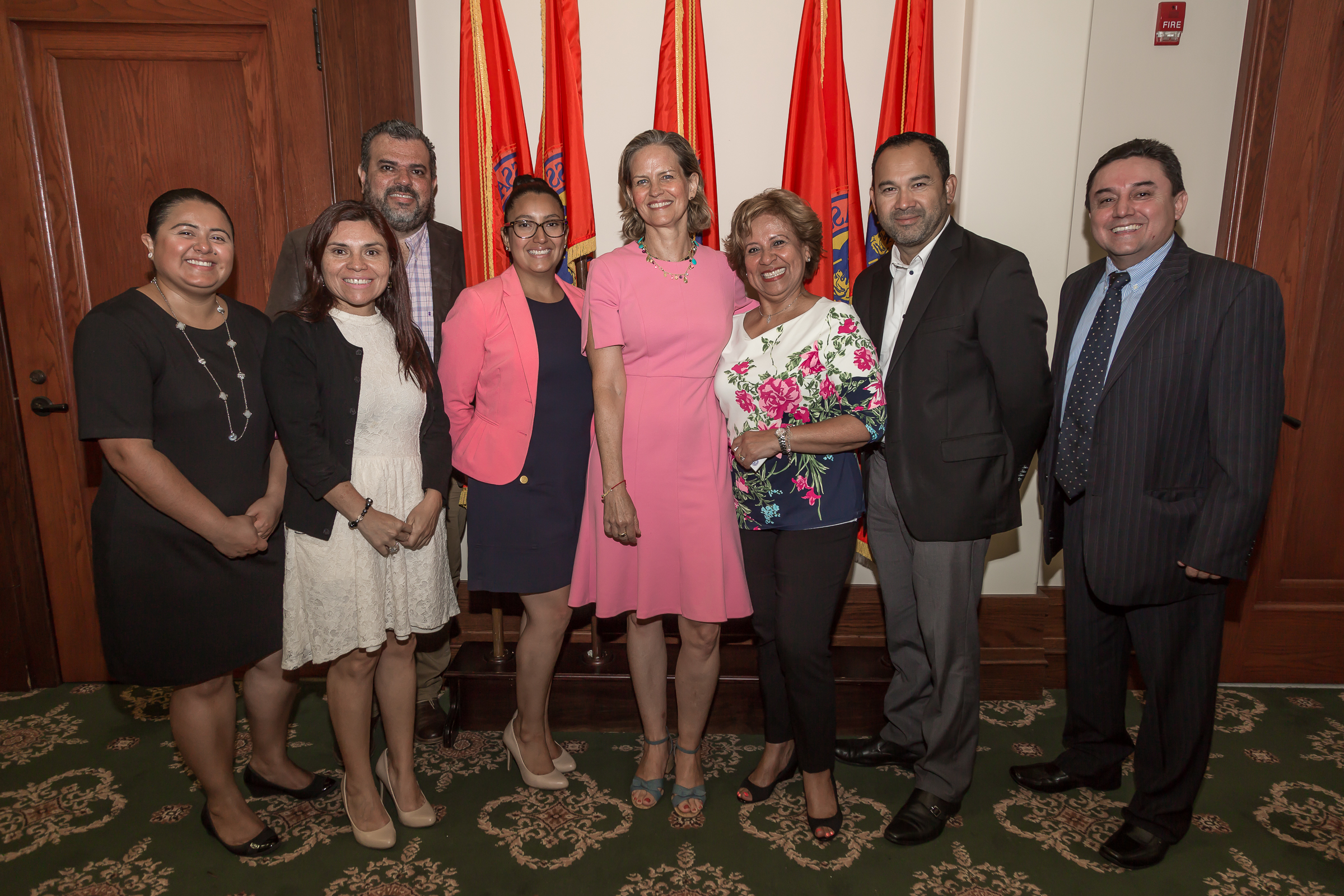 Laura Curran: 'Hispanos son importantes en administración del condado Nassau'
