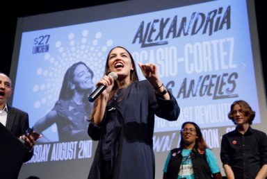 Latinas ayudan a romper récord de candidatas a elecciones de noviembre
