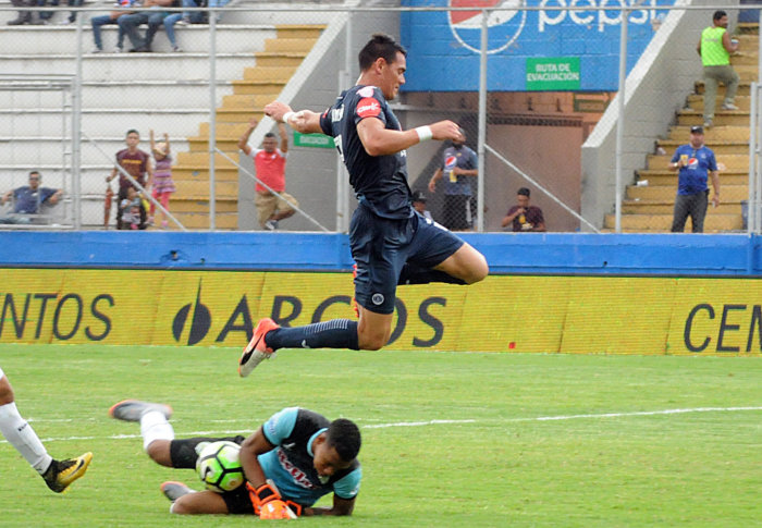 Motagua golea al Juticalpa y escolta al Olimpia en Honduras