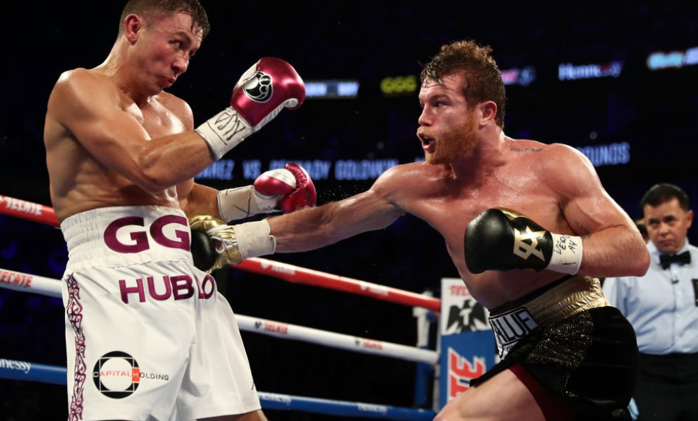 Canelo Álvarez se faja ante Golovkin y le arrebata los títulos de peso medio