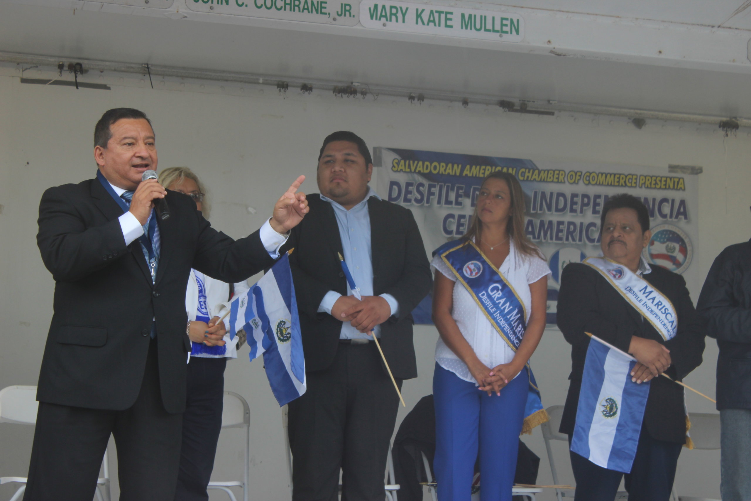 Jorge Guadrón presidente de SALVACOM