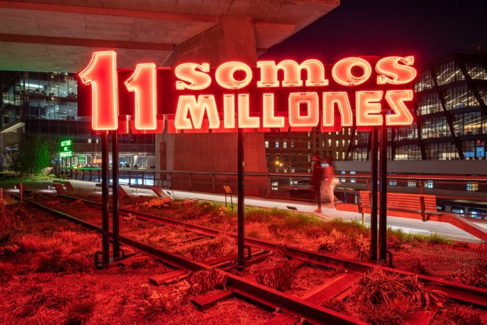 Obra en el 'High Line' de NY rinde tributo a 11 millones de indocumentados