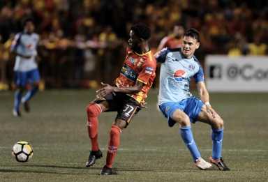 Herediano blanquea al Motagua y acaricia título de Liga Concacaf