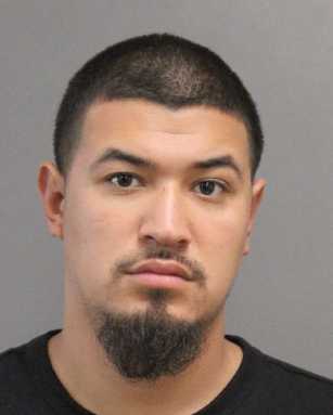 Hispano arrestado por intento de robo a una mujer en Elmont