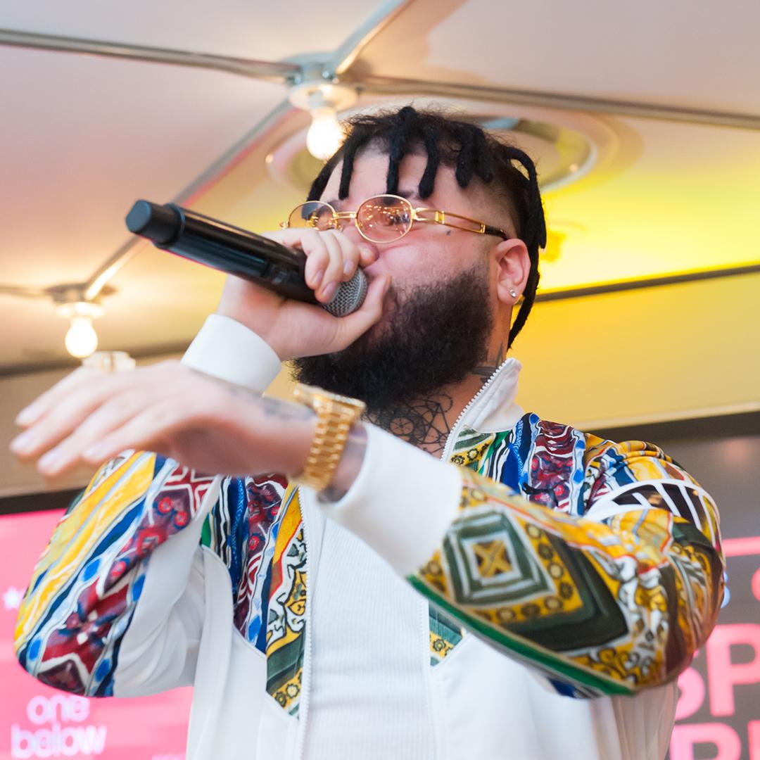 Macy’s festejo a los Hispanos con Farruko