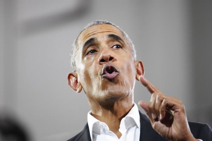 Obama critica a los republicanos por usar el tema de la caravana migrante para asustar
