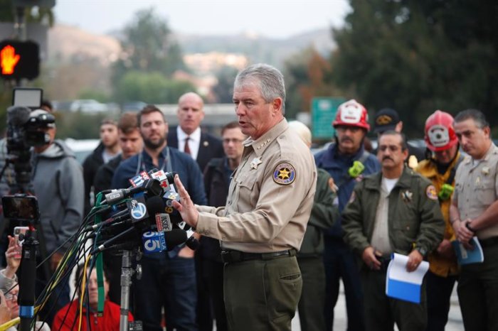 Deporte profesional de EEUU expresa su dolor por las víctimas del tiroteo en California