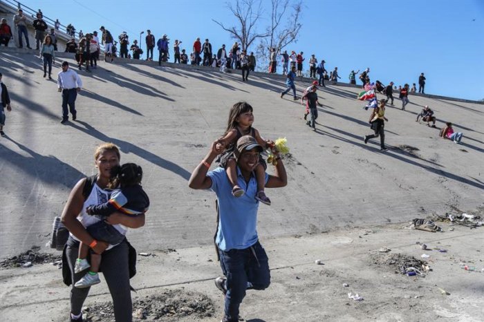 Unicef reclama protección para los niños que llegan a la frontera de EEUU