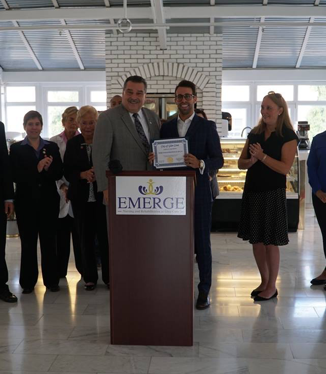 Gran apertura de Emerge, centro de enfermería y rehabilitación en Glen Cove