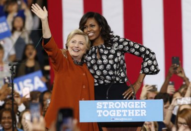 Michelle Obama desbanca a Hillary Clinton como mujer más admirada en EEUU