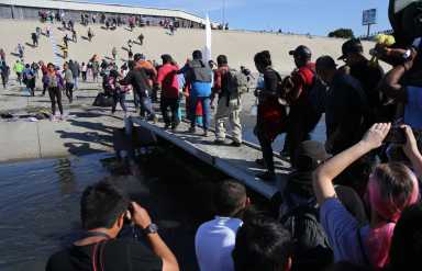 Gobierno de Trump no puede retener fondos a ciudades santuarios