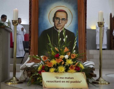 Santo salvadoreño Óscar Romero da nombre a una calle en Nueva York